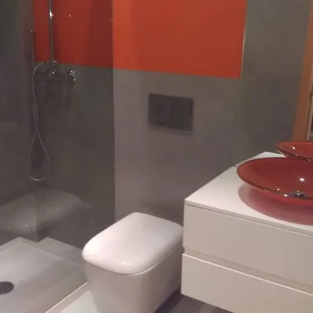 Apartmán Modern 3 Bedroom Pool View. *