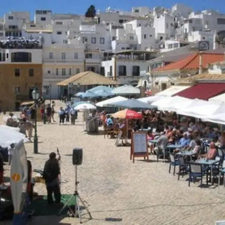 Apartament Modern 3 Bedroom Pool View. Albufeira